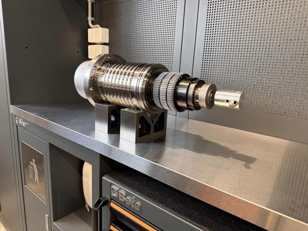 Revisie van CELLS-ROYAL spindel