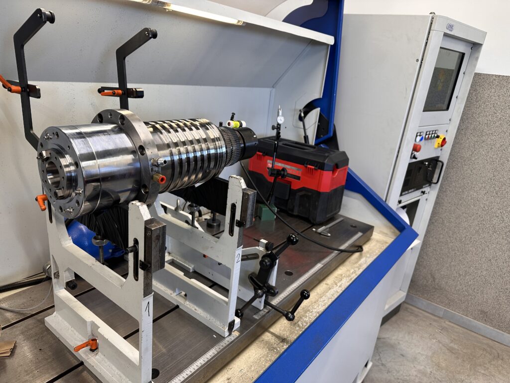 Dynamisches Auswuchten der CNC-Spindel für optimale Leistung