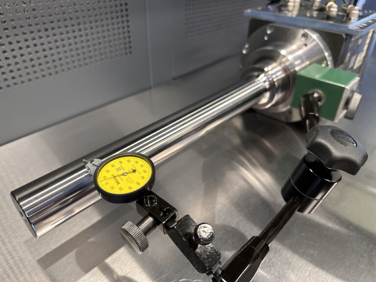 Pomiar bicia promieniowego wrzeciona HSD Pomiar bicia promieniowego wrzeciona HSD