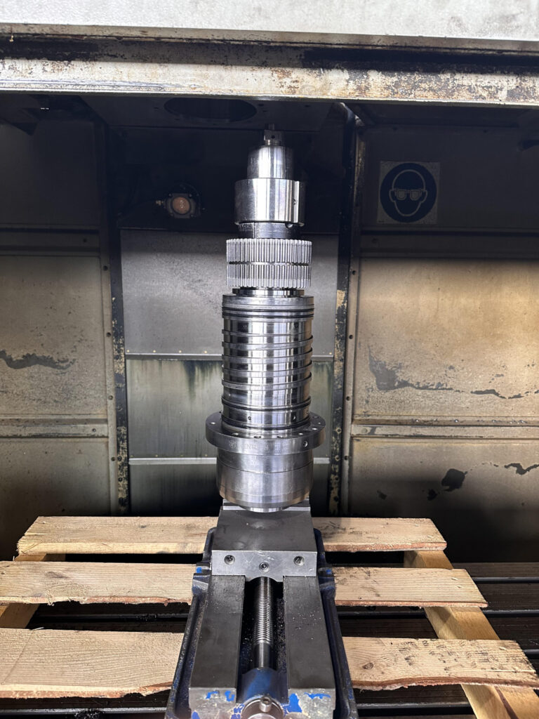 Processus de réparation de la broche – KENTURN KC1508H