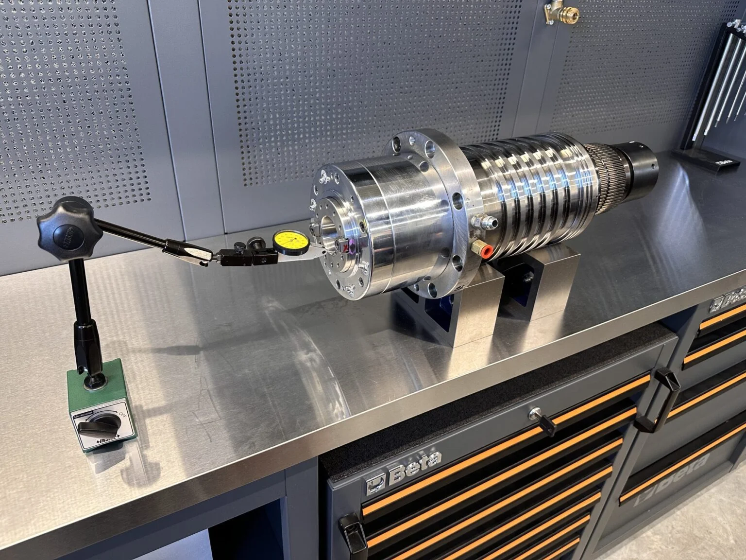 Controllo dell’ovalizzazione – rigenerazione mandrino CNC a Venezia