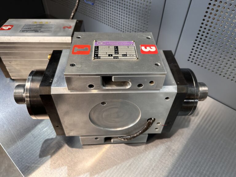 Servizio mandrino COLOMBO con filettatura ER32