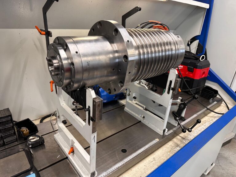 Serwis wrzeciona — wyważanie — DOOSAN DNM 350/5AX