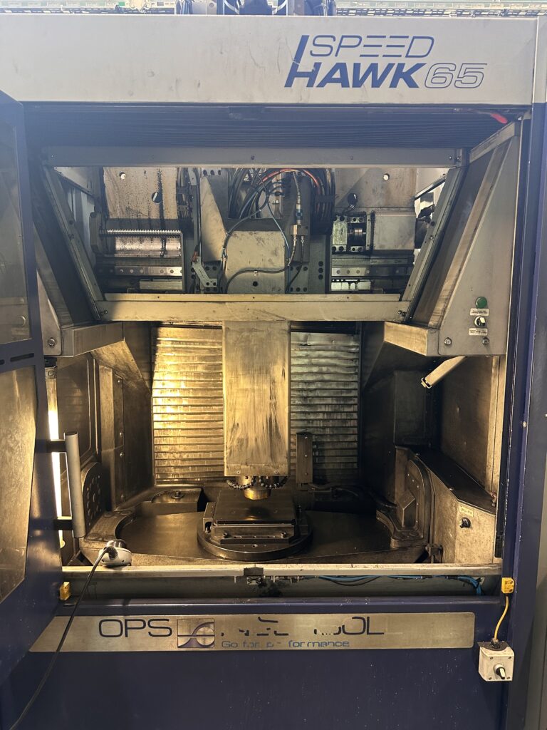 Montaż elektrowrzeciona FISCHER MFW-1224/42 VC HSK-E40 w obrabiarce SPEED HAWK 650 Montaż elektrowrzeciona FISCHER MFW-1224/42 VC HSK-E40 w obrabiarce SPEED HAWK 650