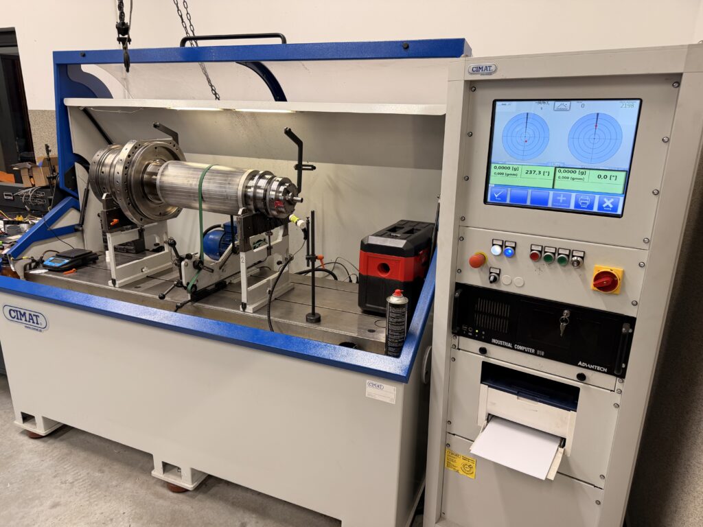 Auswuchten der Mori Seiki NH8000 Spindel auf einer CIMAT Maschine