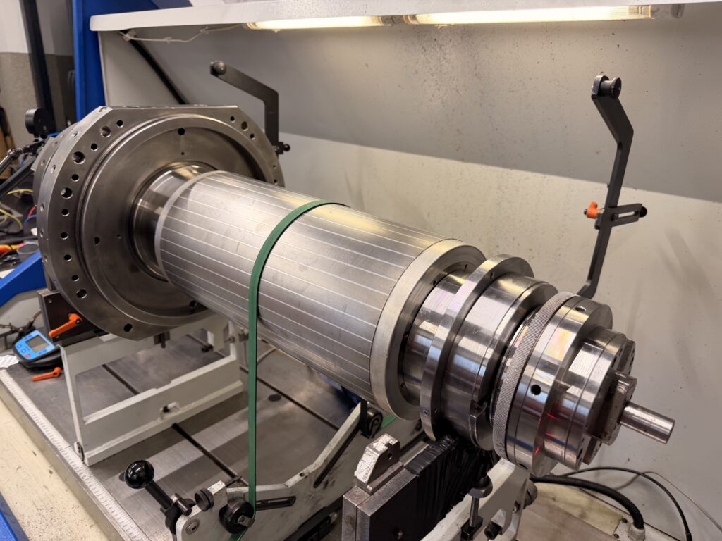 Kontrolle der Mori Seiki NH8000 Spindel nach der Reparatur